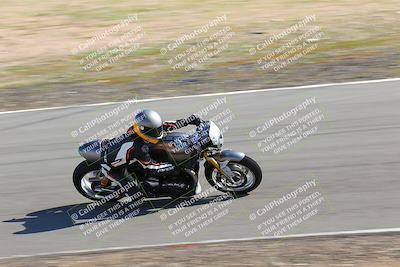 media/Feb-05-2023-Classic Track Day (Sun) [[c35aca4a42]]/Group 2/session 1 turn 9/